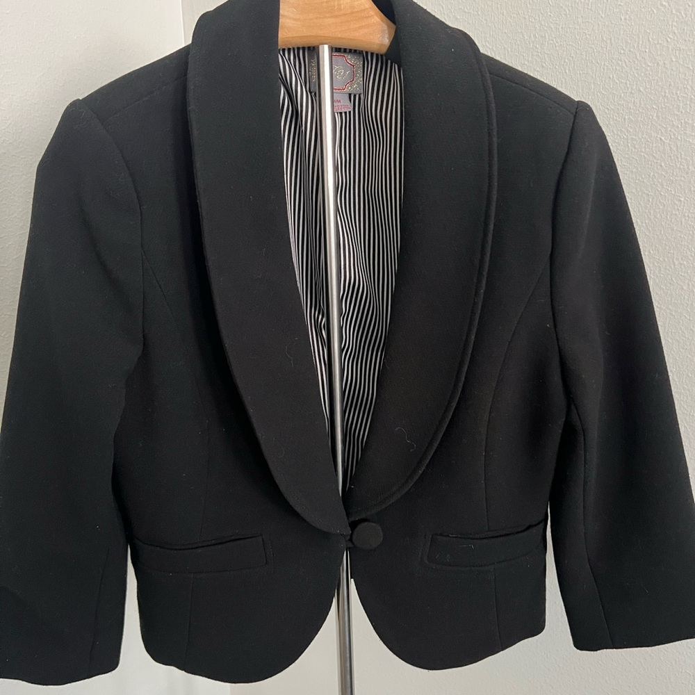 Forever 21 Black and White Striped Single Button Blazer